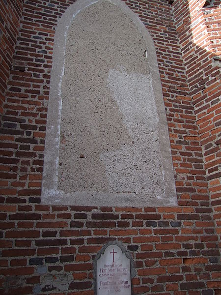 File:Apfeltrach - St. Bartholomäus - Außen (9).JPG