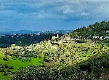 Saint Liberatore shrine amidst olive groves Il santuario di San Liberatore tra gli oliveti