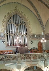 Vue du sud / galerie du chanteur avec orgue