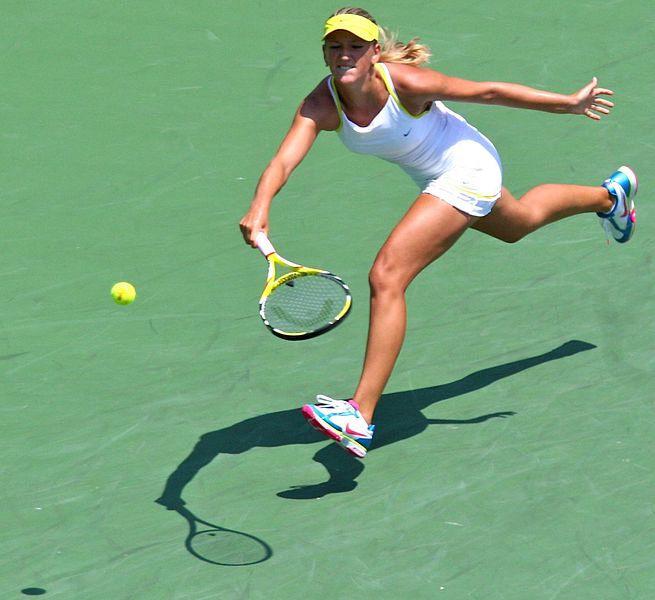 File:Azarenka Miami 2009 1.jpg