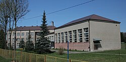 Начальная школа в Блажовой Долне
