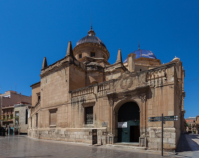 File:Basílica de Santa María, Elche, España, 2014-07-05, DD 17.JPG