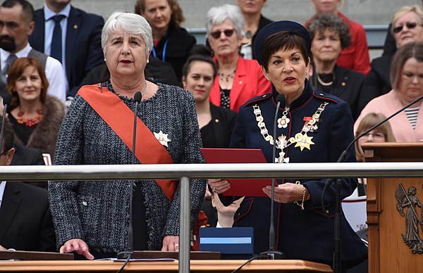 Governor-General Dame Patsy Reddy (right) takes the affirmation after being sworn in by the Chief Justice, Dame Sian Elias, on 28 September 2016