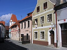 Die Herrenstrasse (Panská) mit Rabensteiner Turm in Hintergrund