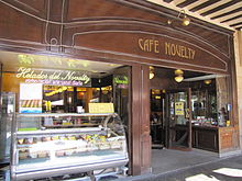 The entrance to the Cafe Novelty, founded in 1905, from the Plaza Mayor. Cafe literario Novelty Plaza Mayor Salamanca2.JPG