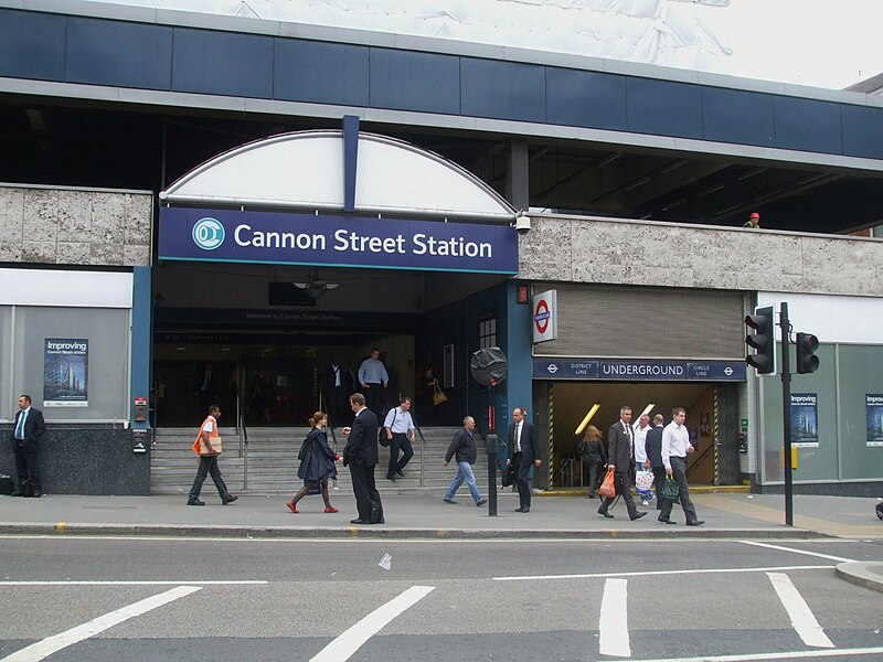 File:Cannon Street stn mainline and tube entrance.JPG