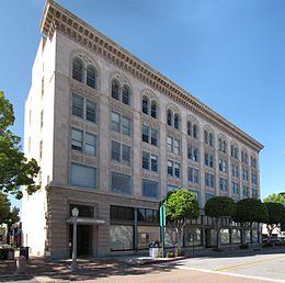 Chapman Building, Fullerton, 1923. ChapmanBuilding01.jpg