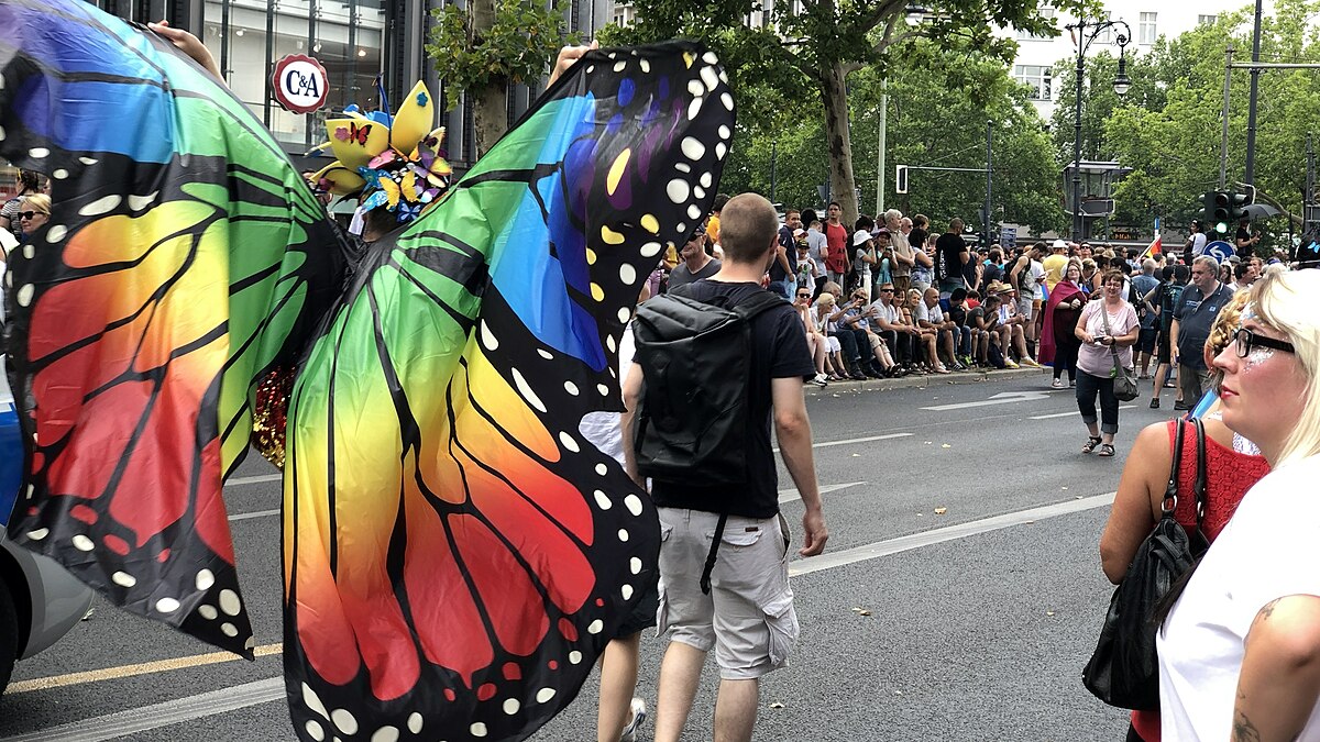 Category:Christopher Street Day in Berlin (2019 ...