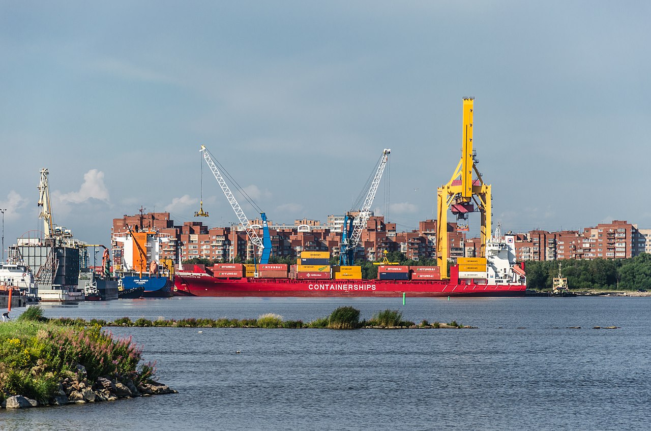 International auto shippers. Container shipping in Saint Petersburg.