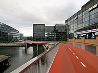 Cykelslangen, a dedicated cycling viaduct (near Dybbølsbro station)