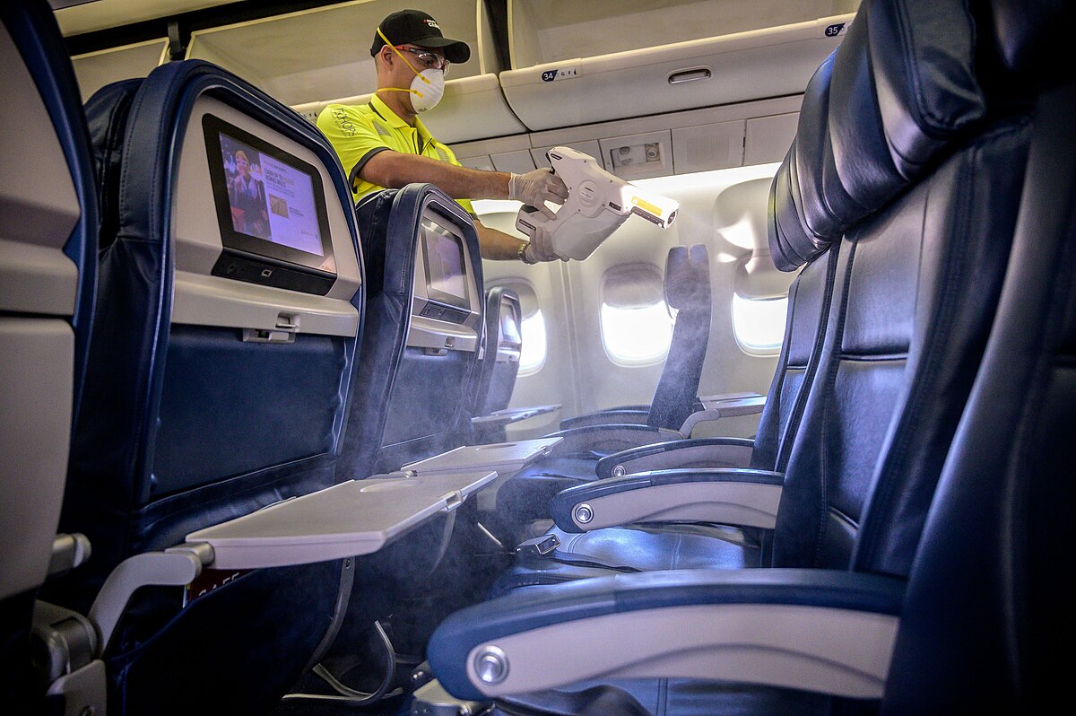 Airlines are getting tough on 'personal items,' and it could cost you - The  Washington Post