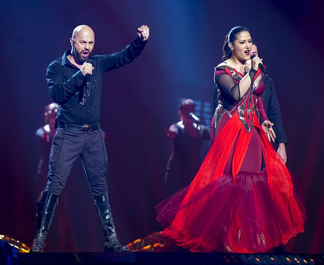 Deen and Dalal during a rehearsal before the first semi-final