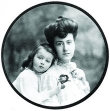 Edith Vanderbilt ve daughter.jpg