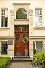 Entrance at Poppelsdorfer Allee 55, residence of Kurt Wolff (19470491614) .jpg