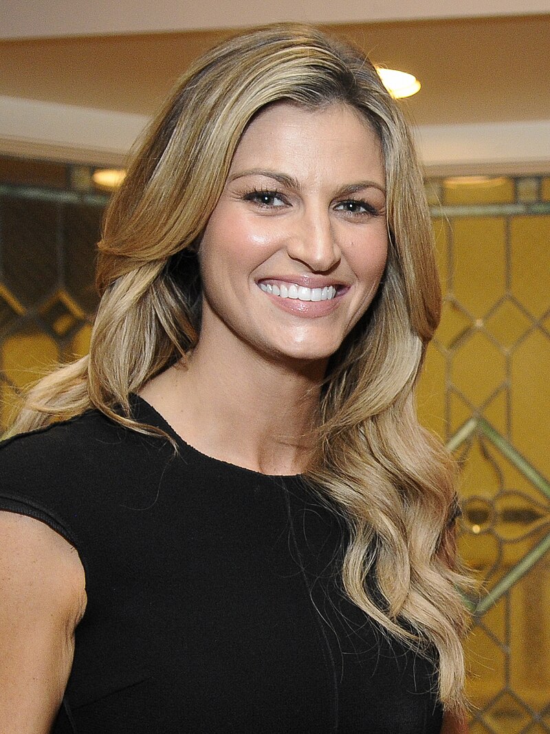 File:Erin Andrews (24175956328).jpg - Wikimedia Commons