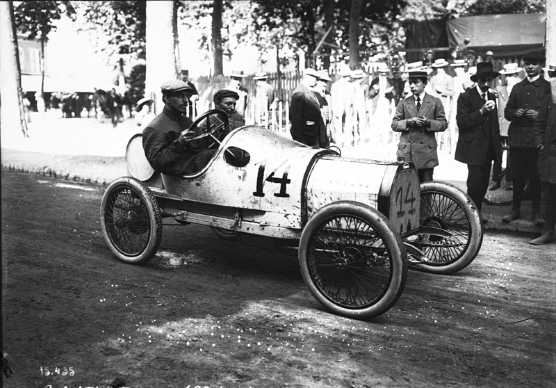 File:Ernest Friedrich at the 1911 Grand Prix de France at Le Mans (4).jpg