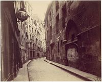 Rue au niveau de l'hôtel de Sens (photo Eugène Atget, vers 1900).