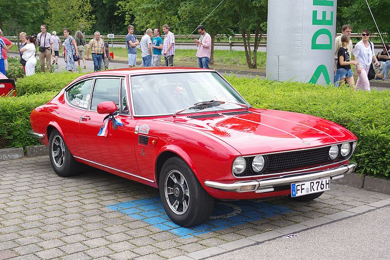 File:Fiat Dino BW 2016-07-17 13-19-59.jpg