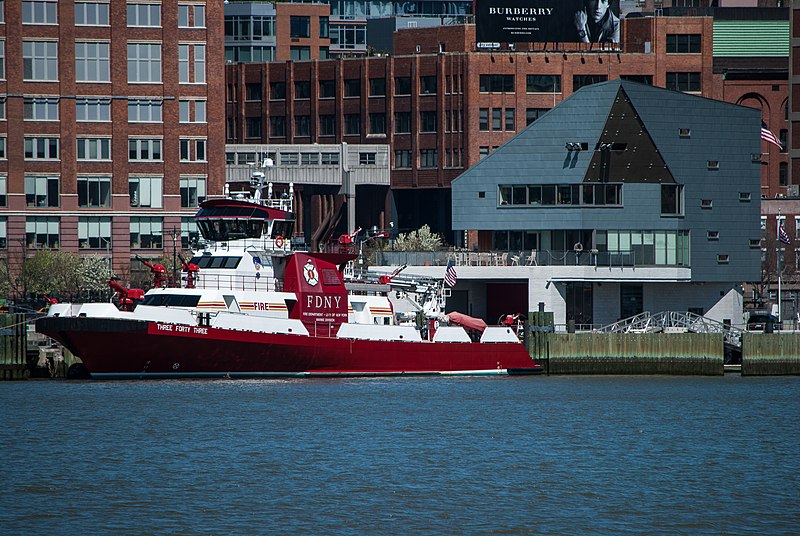 File:Fireboat 343 - FDNY.jpg