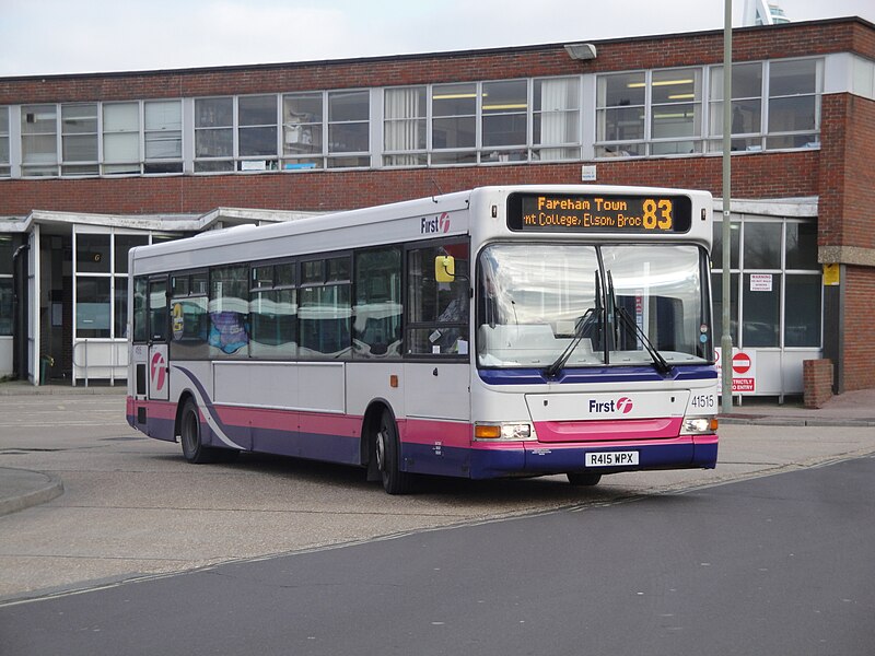 File:First Hampshire & Dorset 41515 R415 WPX.JPG