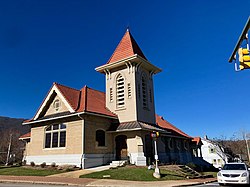 Gereja Presbiterian pertama, Waynesville NC (46663067542).jpg