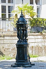 Fontaine Wallace, cours Cambronne