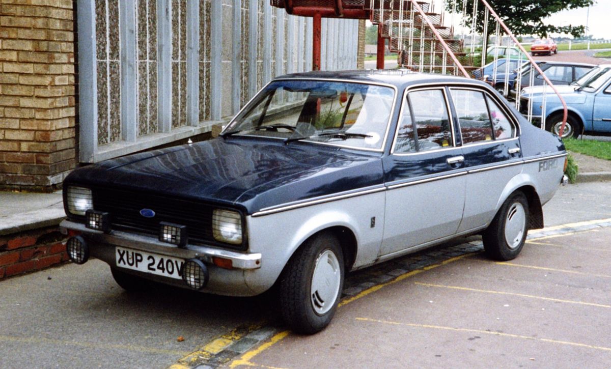 File:Ford Escort Mark II.jpg - Wikimedia Commons.