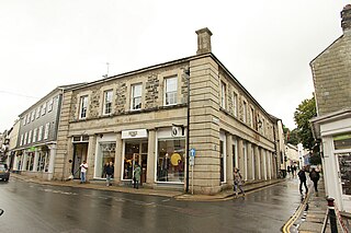 <span class="mw-page-title-main">Corn Market, Tavistock</span> Commercial building in Tavistock, Devon, England