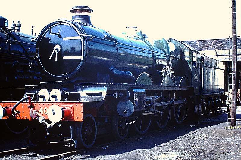 File:GWR Collett "Castle" Class 4-6-0 No.4079 - 29914581092.jpg