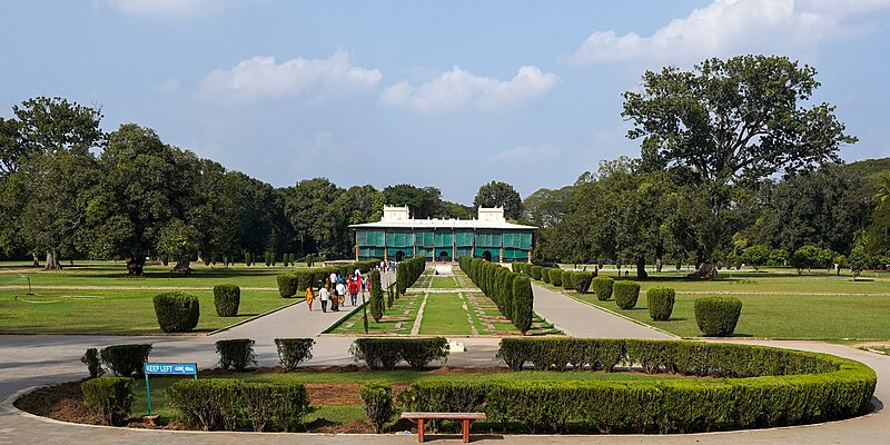 File:Gardens Tipu Summer Palace Srirangapatna Jan24 A7C 08975.jpg