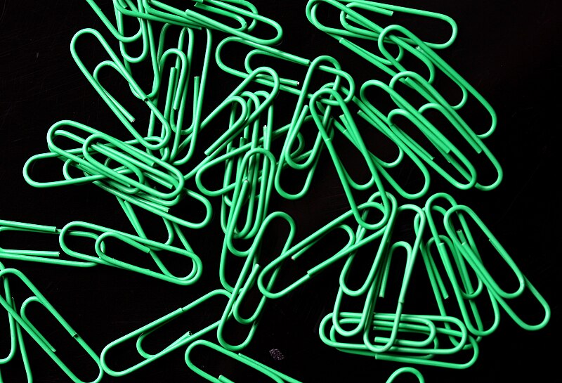 File:Green paperclips (161806255).jpg