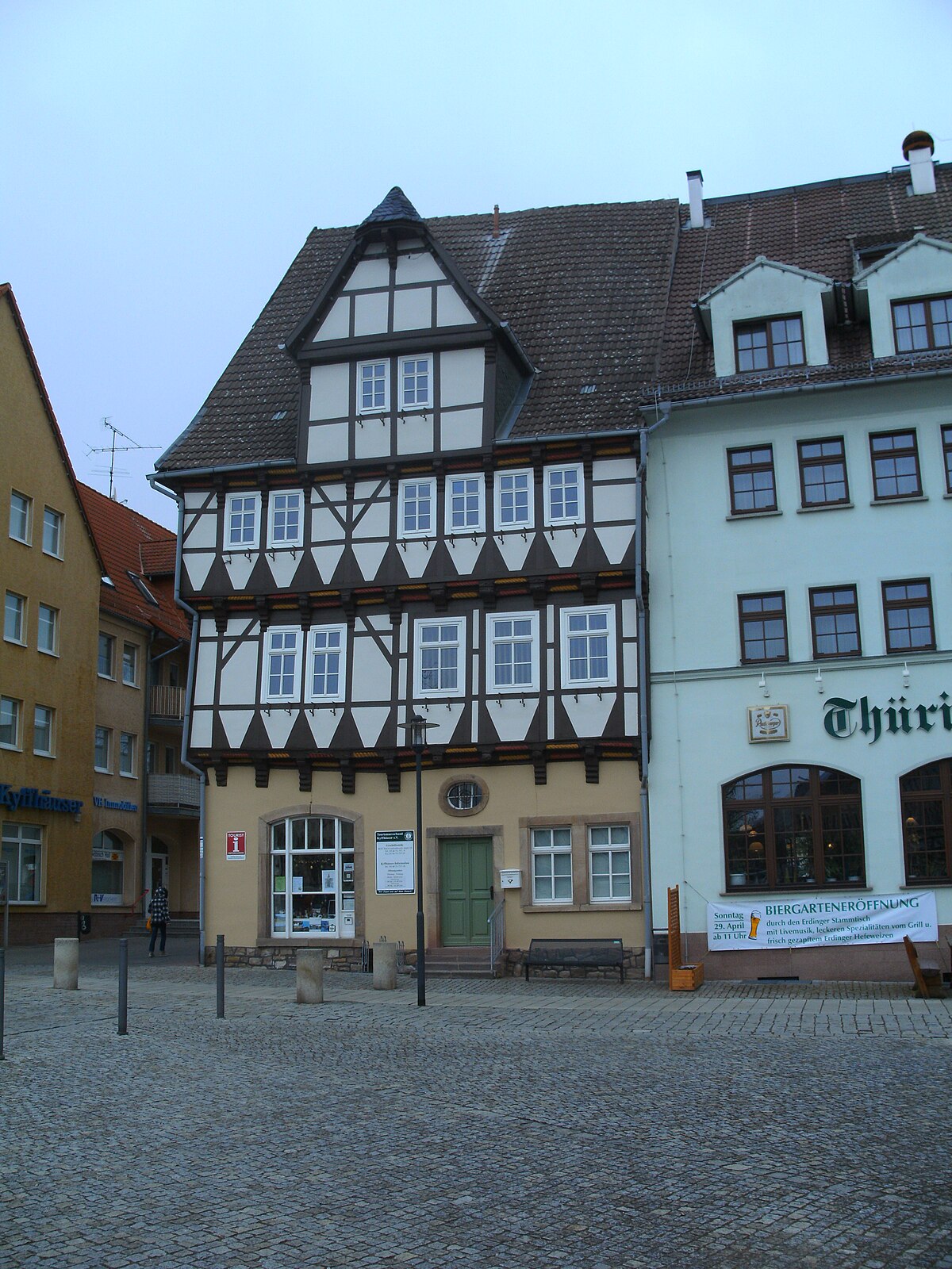 File:Häuser in Bad Frankenhausen.JPG - Wikimedia Commons.