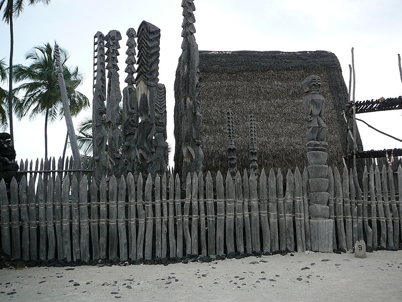 File:Hale o keawe heiau 2.JPG