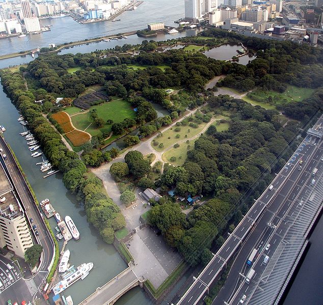 File:Hamarikyu Garden as seen from Shiodome.jpg