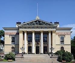 Tympanum of the House of Estates depicting Alexander I at the 1809 Diet of Finland, 1903[8]