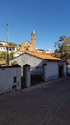 Iglesia de Valdelarco.jpg