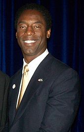 Isaiah Washington's character's relationship with Yang was highly acclaimed.