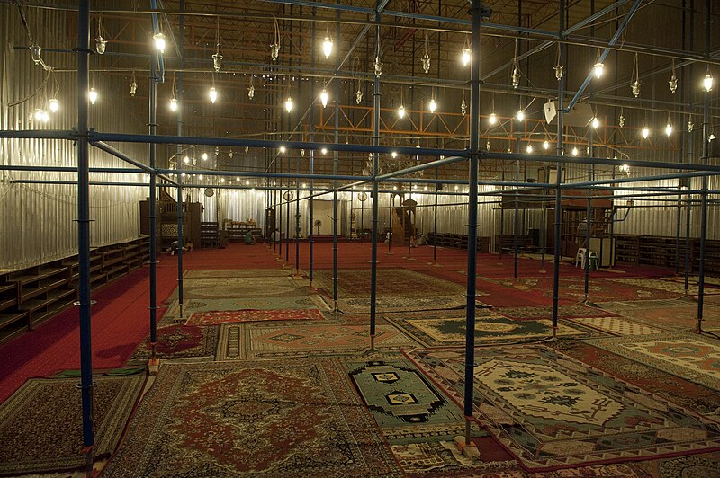 File:Istanbul interior during restoration in 2011 8724.jpg