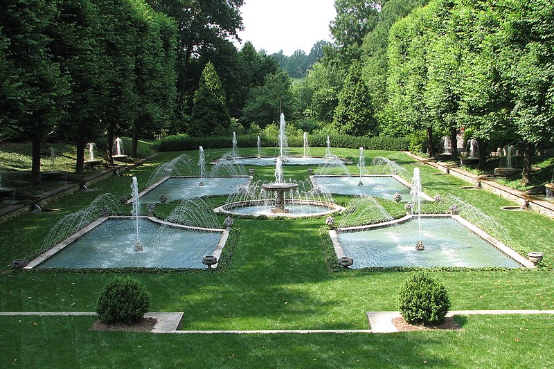 File:Italian Water Garden at Longwood Gardens 1.jpg