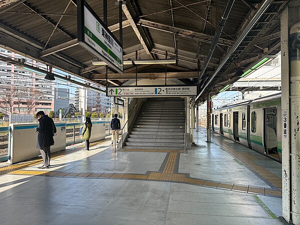 The northbound platforms 3 and 4 in March 2023