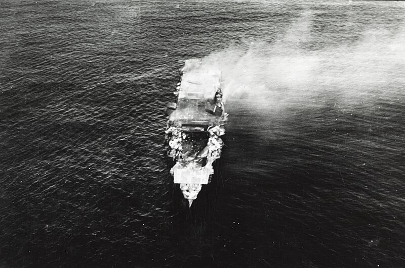 File:Japanese aircraft carrier Hiryu adrift and burning on 5 June 1942 (NH 73065).jpg