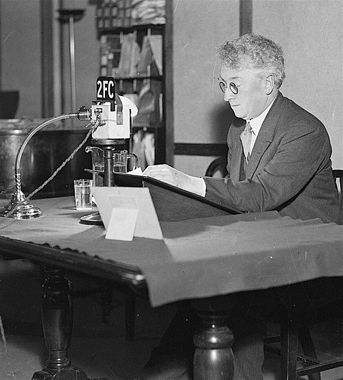 Prime Minister Joseph Lyons preparing to make a broadcast on 2FC Sydney.