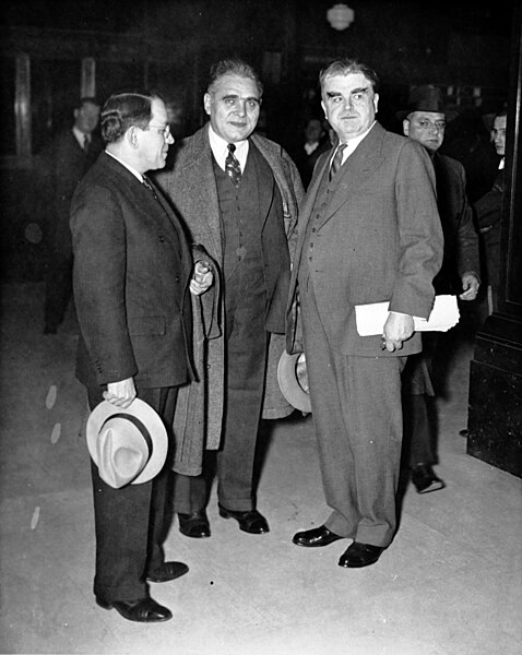 File:Julius Hochman, John L. Lewis, and another man at a CIO meeting, November 8, 1936 (5279006685).jpg