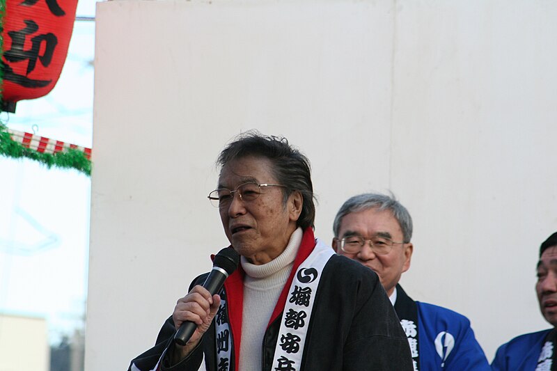 File:Jun Hamamura De09 04.jpg