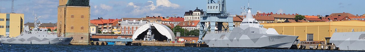 Karlskrona banner Gamla mastkranen.jpg