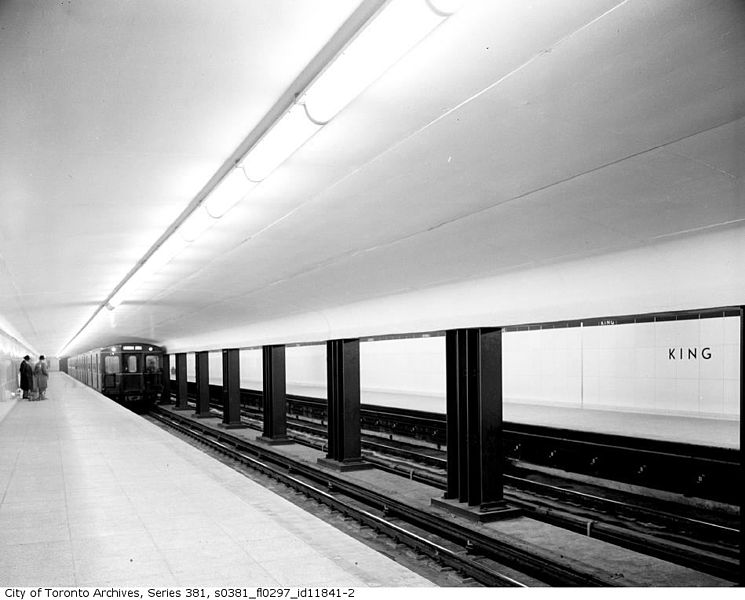 File:King TTC station 11841-2.jpg