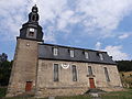 Kirche mit Ausstattung und historischen Grabsteinen