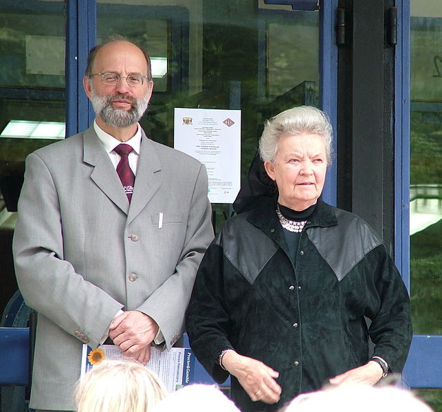 File:Krawczyk-2005-06-04-Jubileusz 60-lecia PG.jpg