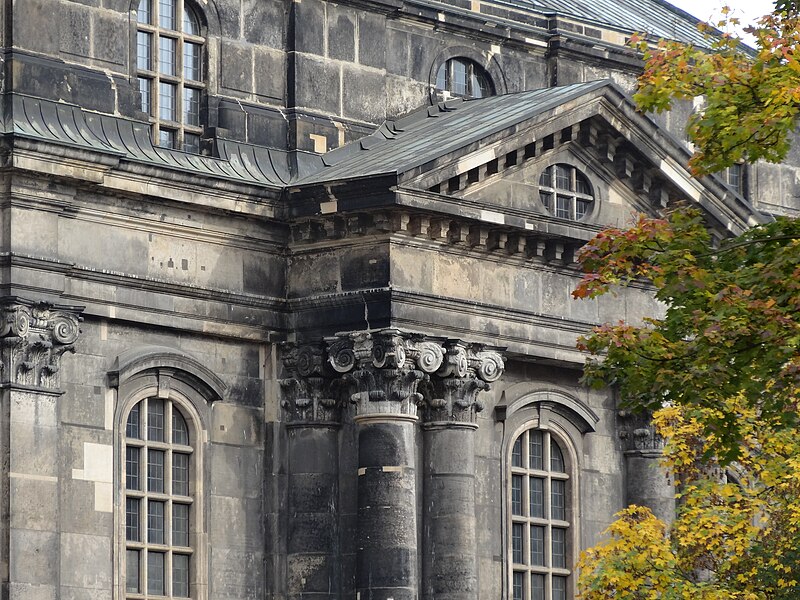 File:Kreuzkirche (Dresden) (1238).jpg