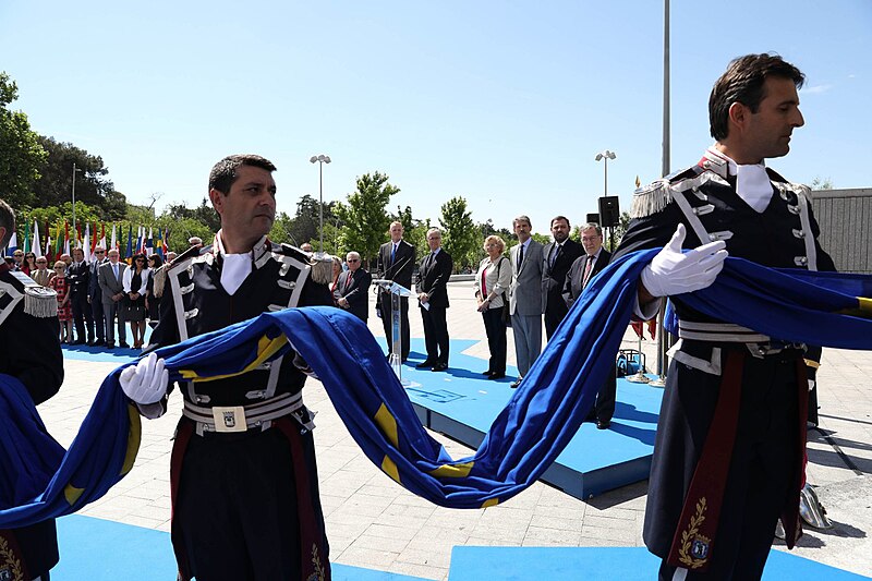 File:La alcaldesa de Madrid anima a la UE a “la gran tarea de la solidaridad” (02).jpg